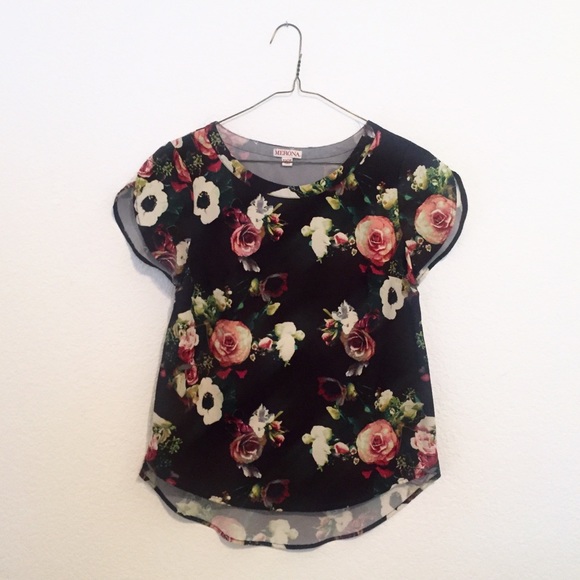 Merona Tops - [Merona] Floral Flutter Sleeve Blouse